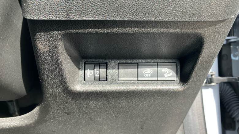 Jeep Avenger 1.2 e-Hybrid Summit 5dr DCT Petrol Hatchback